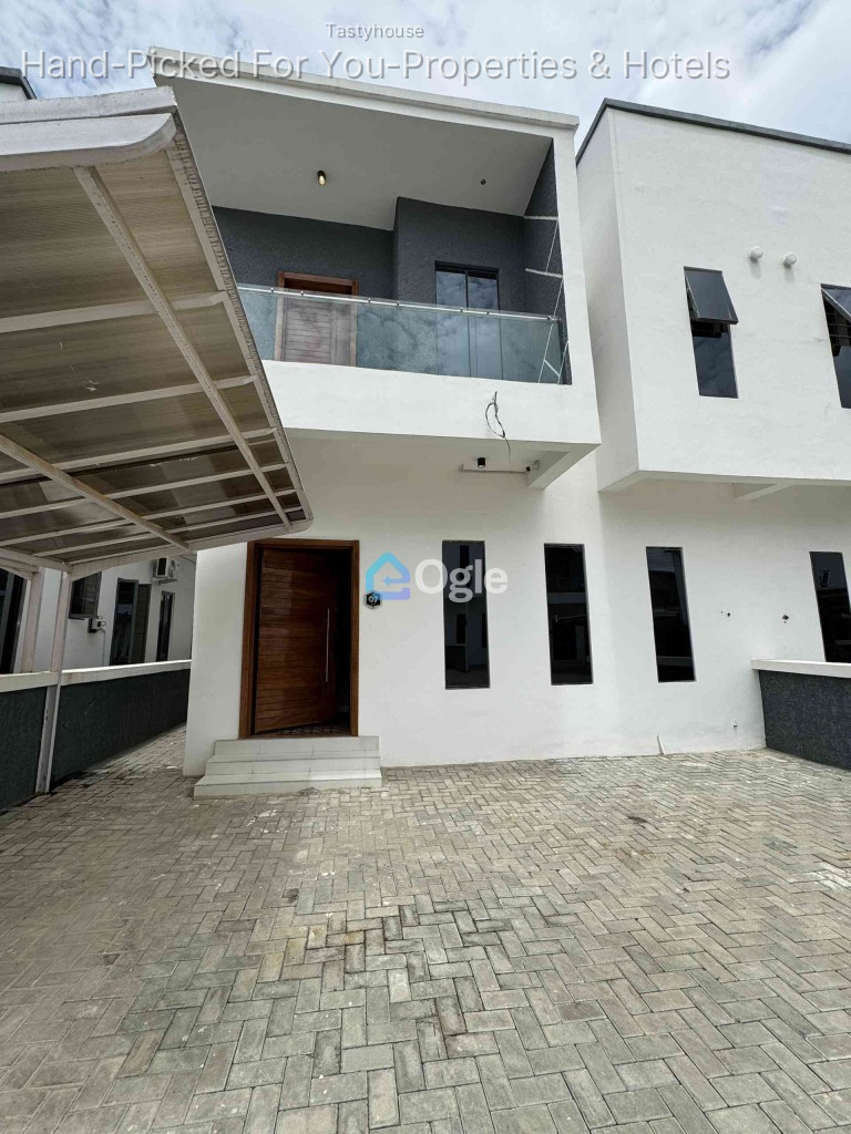 Furnished 4-Bedroom Semi-Detached Duplex