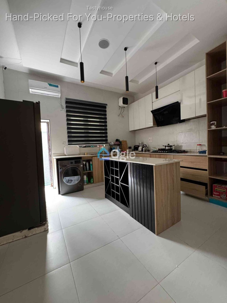 Furnished 4-Bedroom Semi-Detached Duplex