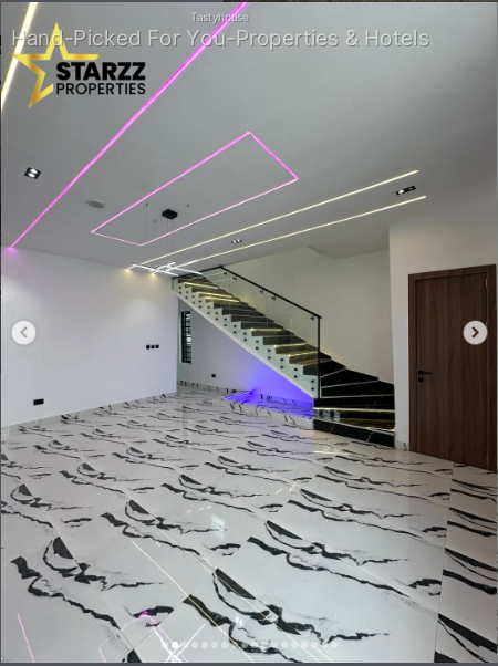 CONTEMPORARY 4 BEDROOM FULLY DETACHED DUPLEX FOR SALE