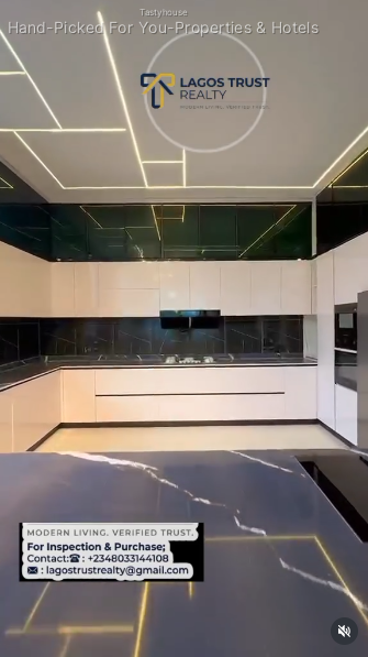 5-Bedroom Detached House with BQ, Pool & Cinema