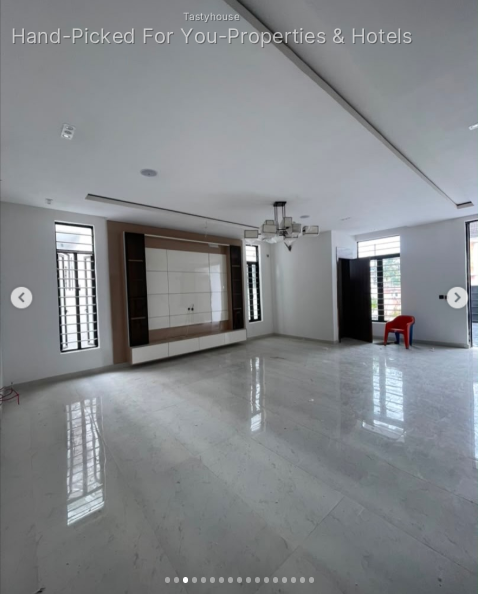 Contemporary 5-Bedroom Fully Detached Duplex with Pool & Cinema