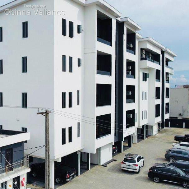 3BEDROOM APARTMENT WITH BQ FOR SALE IN IKATE