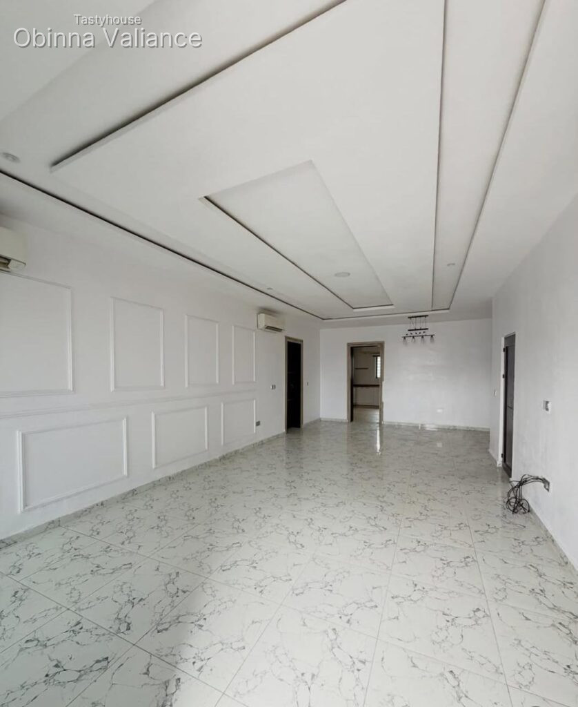 3BEDROOM APARTMENT WITH BQ FOR SALE IN IKATE