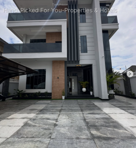 Brand New 6 Bedroom Detached Duplex + BQ