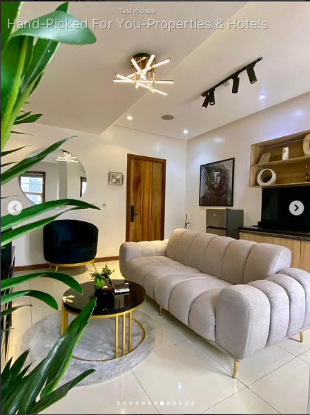 Lovely 1-Bedroom Shortlet Apartment with Swimming Pool