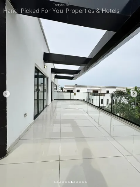 5 Bedroom Fully Detached Duplex For Sale