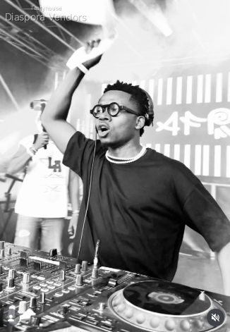 DJ Holy – UK & Europe Afrobeats DJ