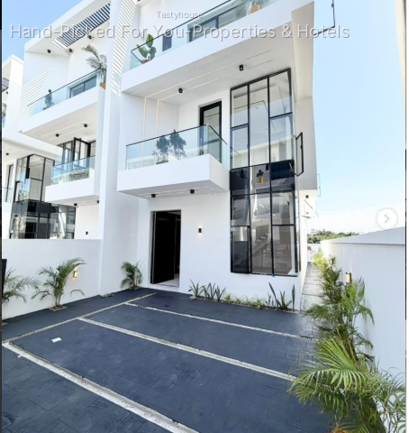 4-Bedroom Semi-Detached Duplex with BQ