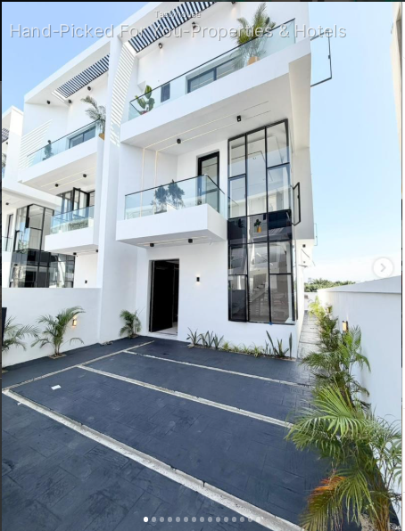 4-Bedroom Semi-Detached Duplex with BQ