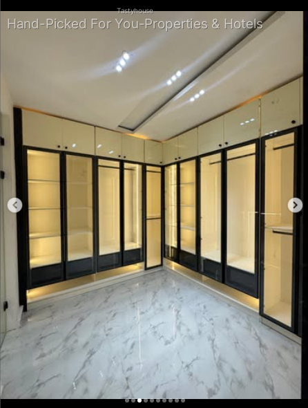 5-Bedroom Detached Duplex with Cinema & Swimming Pool