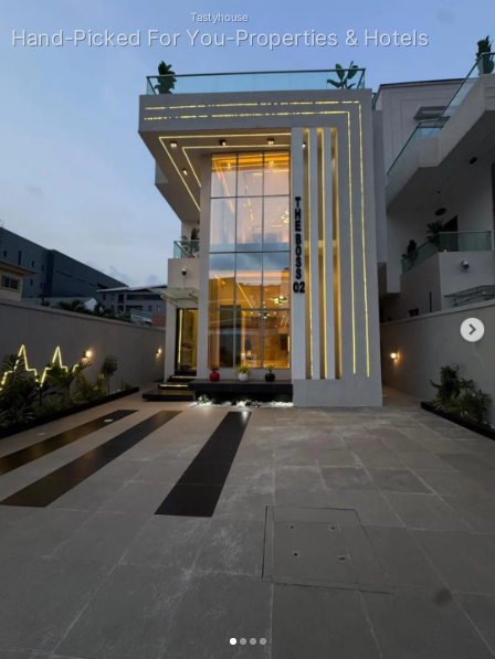MAGNIFICENT 5 BEDS WITH A PRIVATE POOL & GYM , CINEMA & ELEVATOR