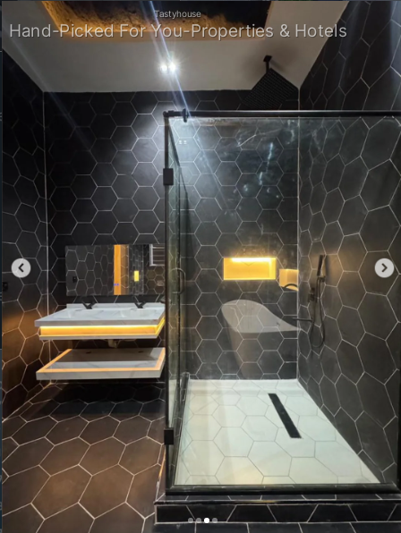 MAGNIFICENT 5 BEDS WITH A PRIVATE POOL & GYM , CINEMA & ELEVATOR