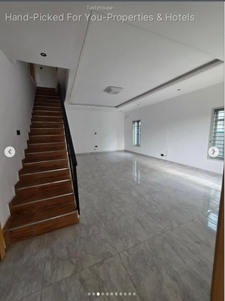 Standard 4 bedroom Duplex with BQ