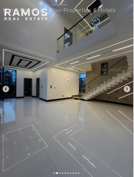 5-Bedroom Detached Home with BQ & Swimming Pool