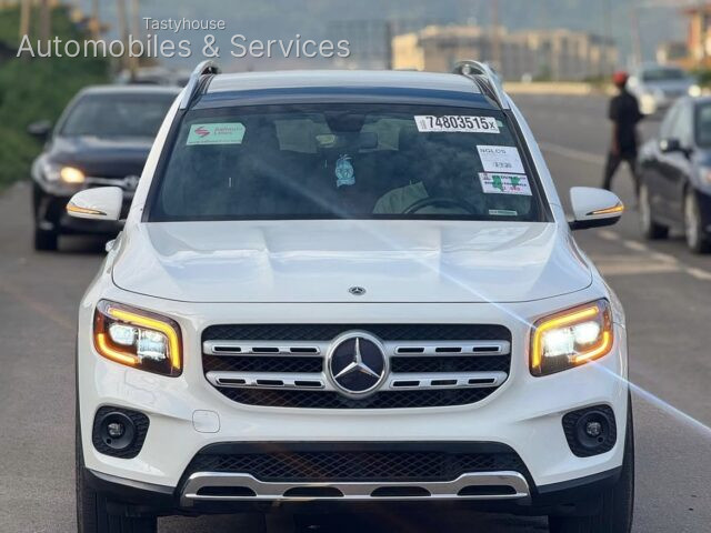 FOREIGN USED MERCEDES BENZ GLB250 2021 MODEL
