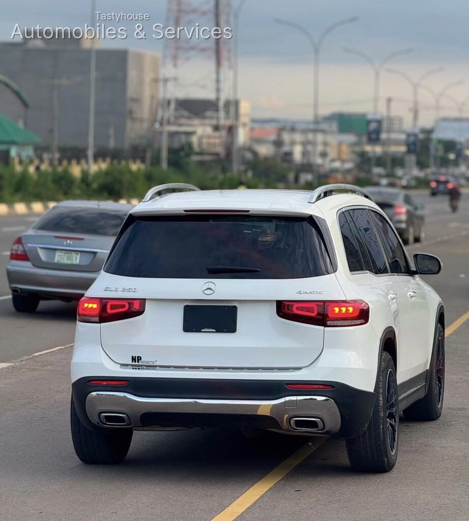 FOREIGN USED MERCEDES BENZ GLB250 2021 MODEL