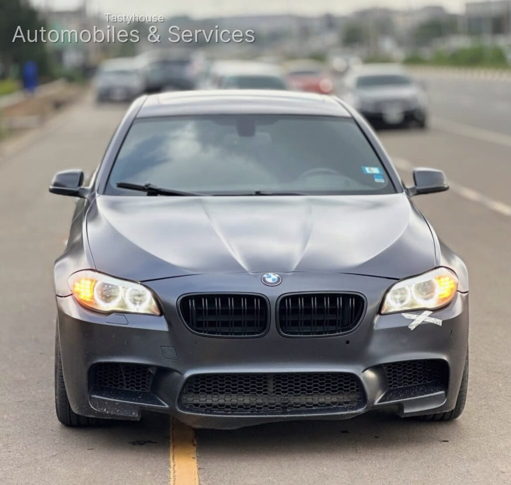 BMW 2014 5SERIES