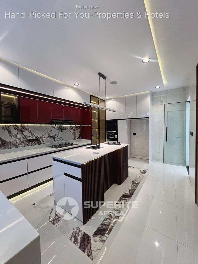 5-Bedroom Fully Detached Duplex with BQ – Chevron, Lekki