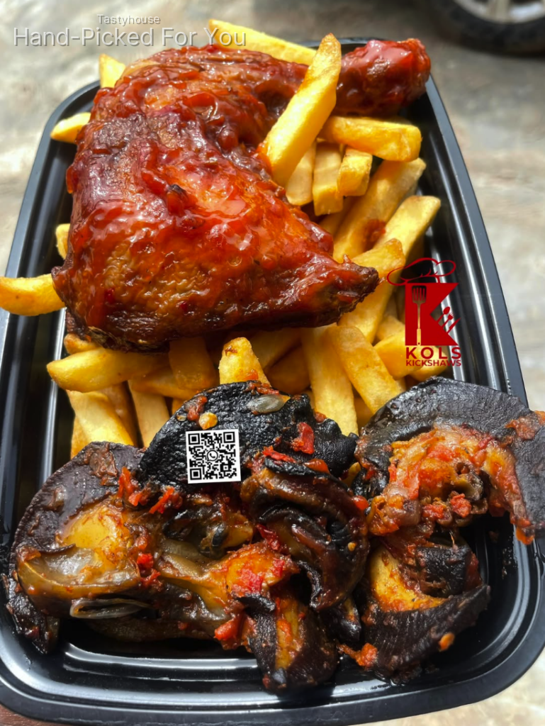 Crispy French fries, sauced chicken, 3 snails.