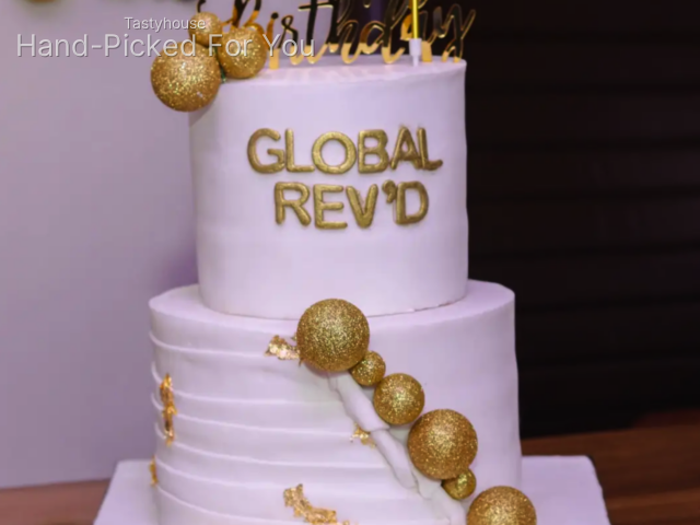 Custom Yummy Cake Design