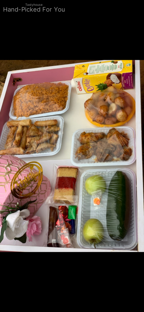 Food tray