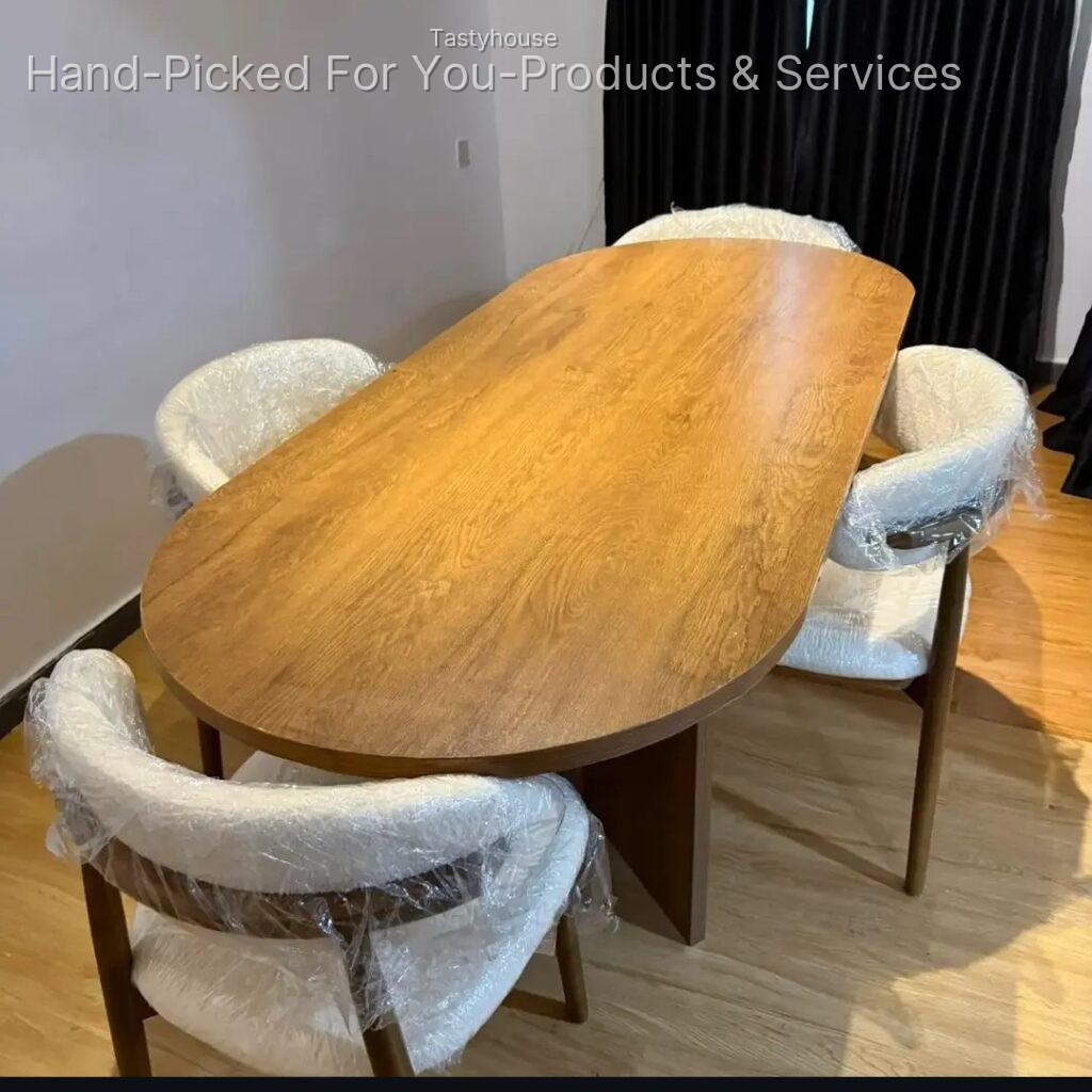 Brand new 4 seater dinning set