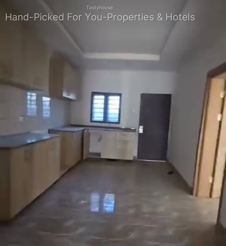 4 bedroom terrace duplex