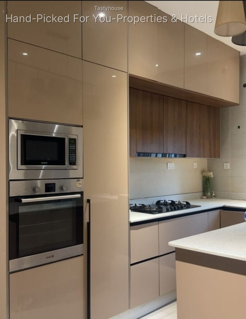 Luxury 3 Bedroom Apartment (2nd Floor)