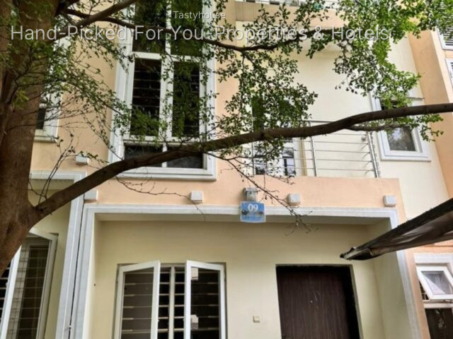 Spacious 4 Bedroom Terrace Duplex 1 Room BQ