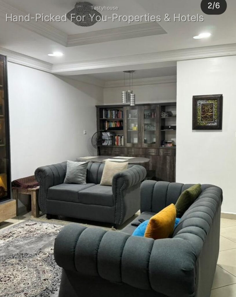 Spacious 4 Bedroom Terrace Duplex 1 Room BQ