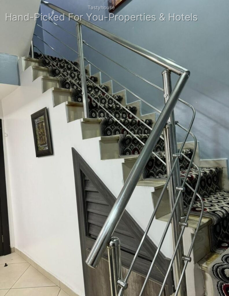 Spacious 4 Bedroom Terrace Duplex 1 Room BQ