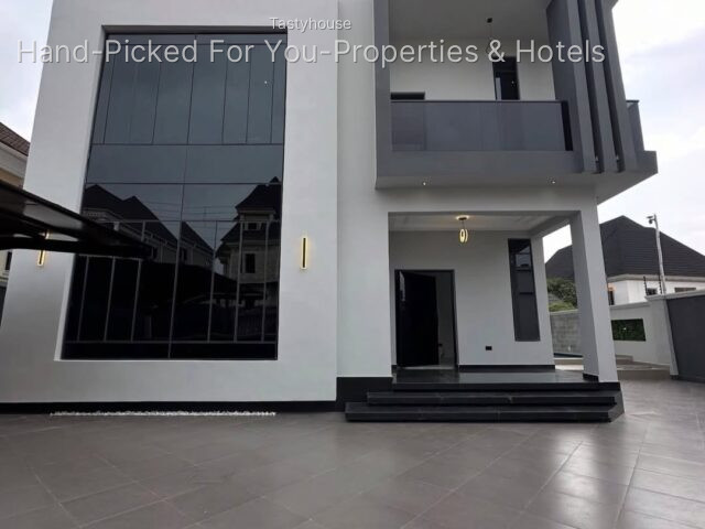 Brand New 5 Bedroom Detached Duplex + Boys Quarters