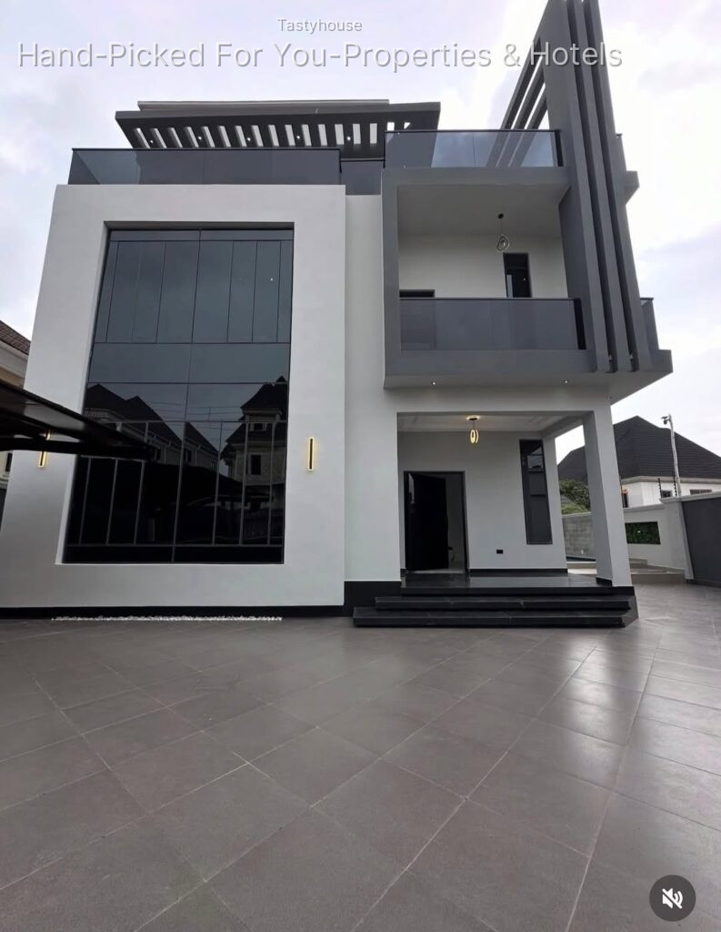 Brand New 5 Bedroom Detached Duplex + Boys Quarters