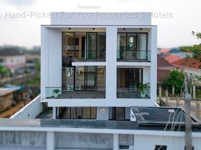Contemporary 5 Bedroom Fully Detached Duplex (Fully Automated) + 2 Rooms BQ