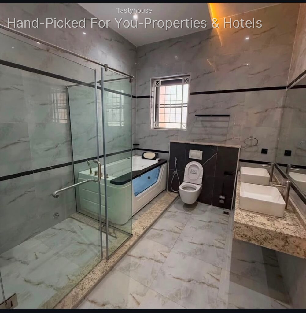 Luxury 5-Bedroom Fully Detached Duplex with 2 Guest Chalets & Boys Quarters