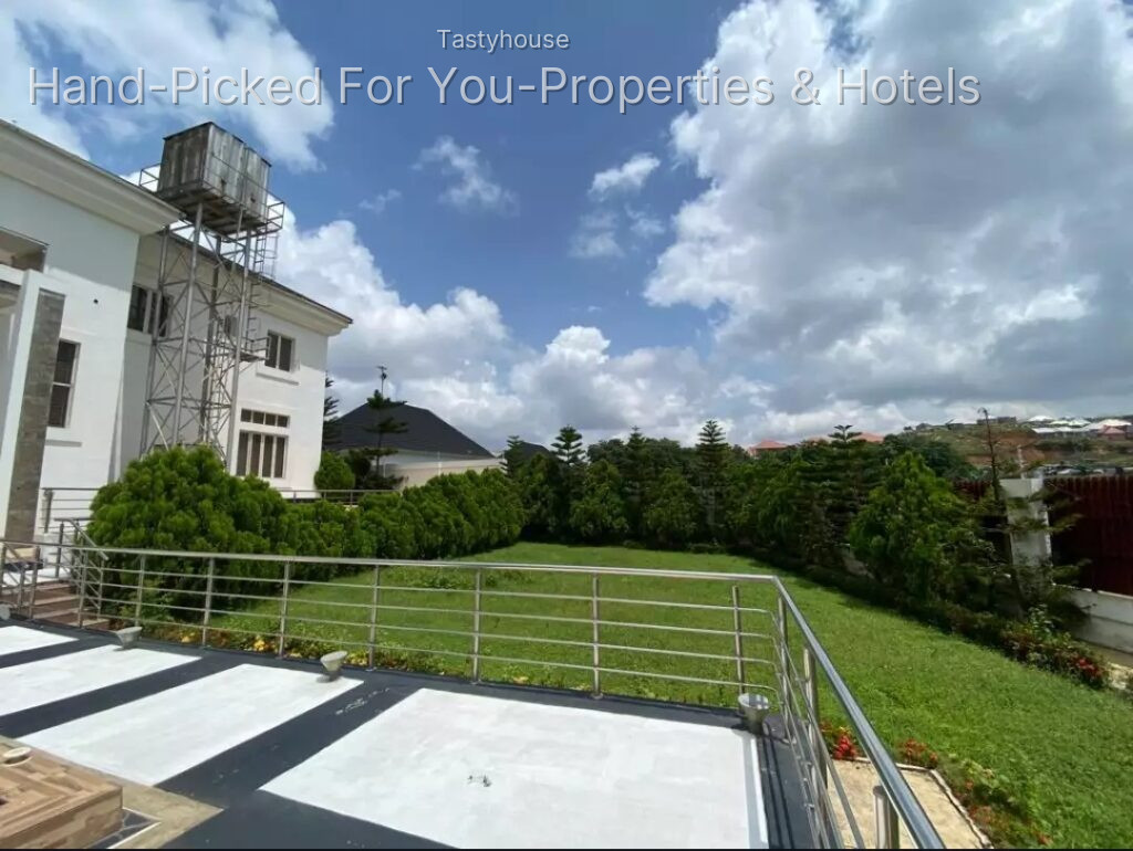 Luxury Fully Furnished Mansion