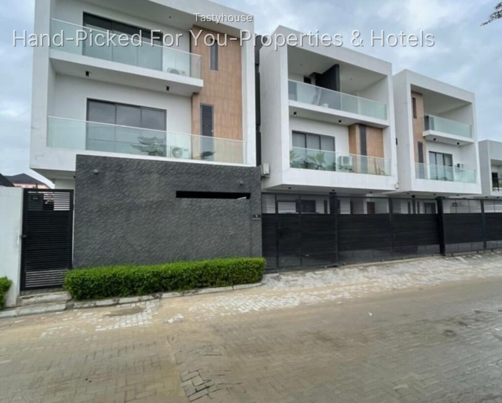 2Bedroom Apartment