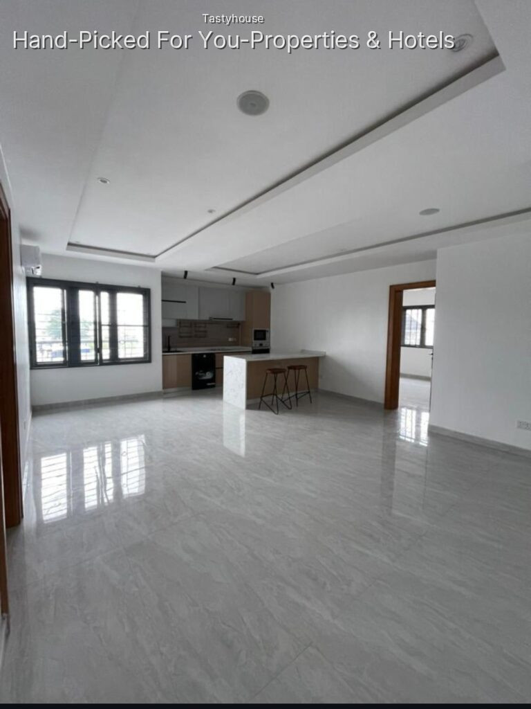 2Bedroom Apartment