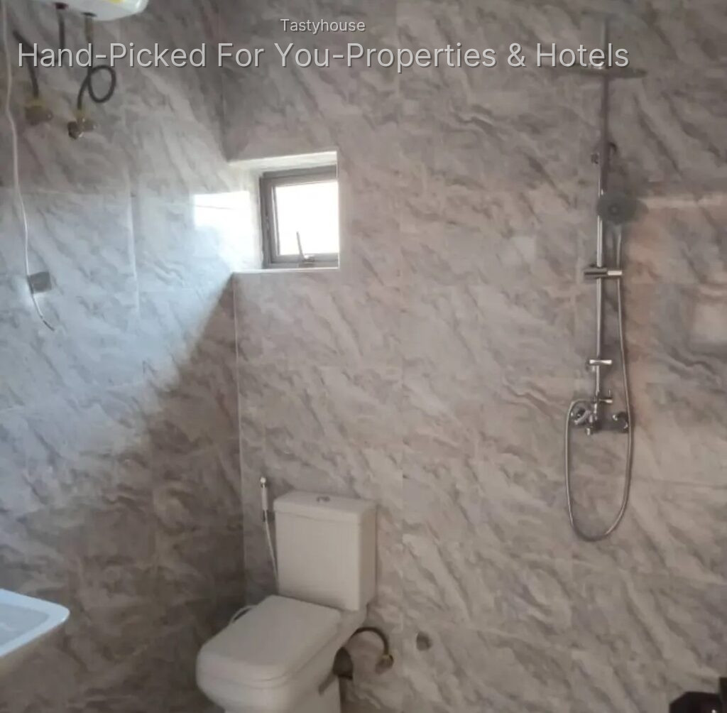 5Bedroom Penthouse Terrace Duplex with Bq