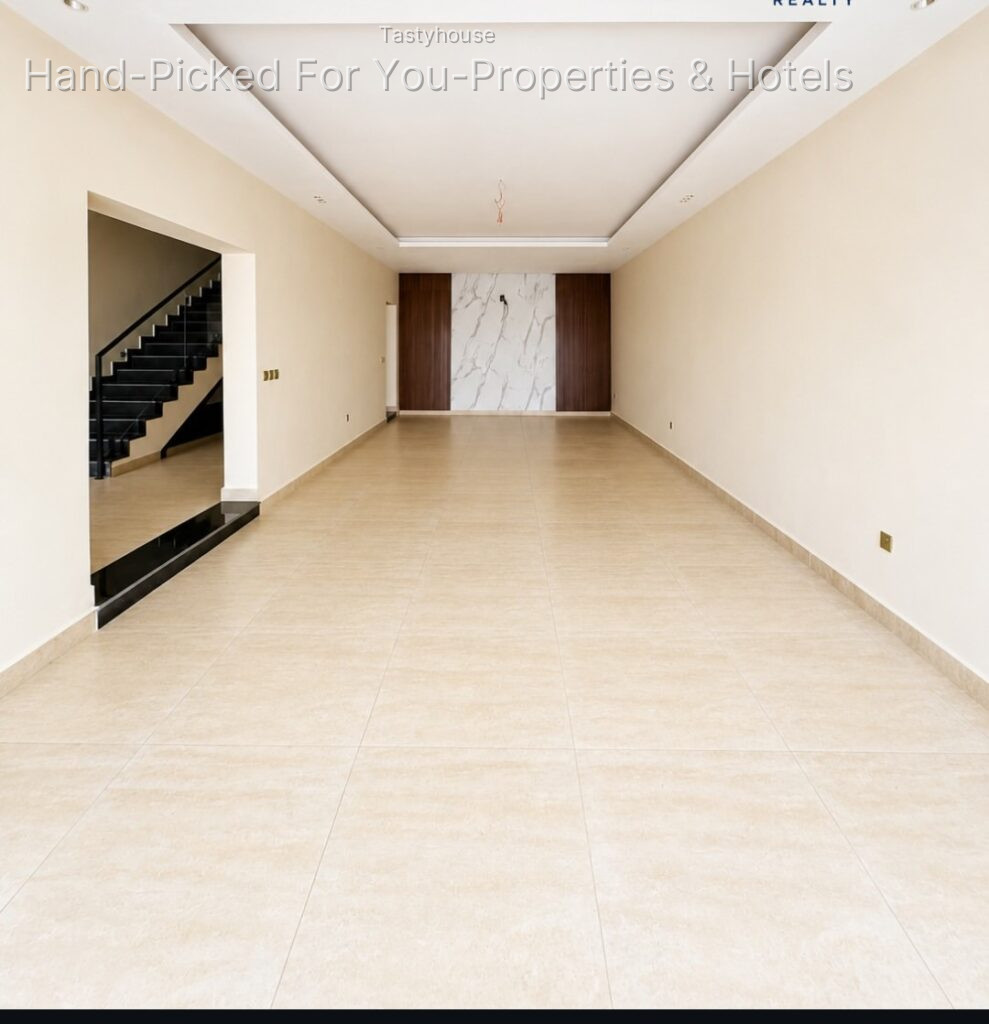 PREMIUM 5 BEDROOM TOWNHOUSE + BQ