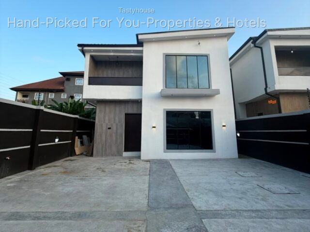 Furnished Contemporary 4Bedroom