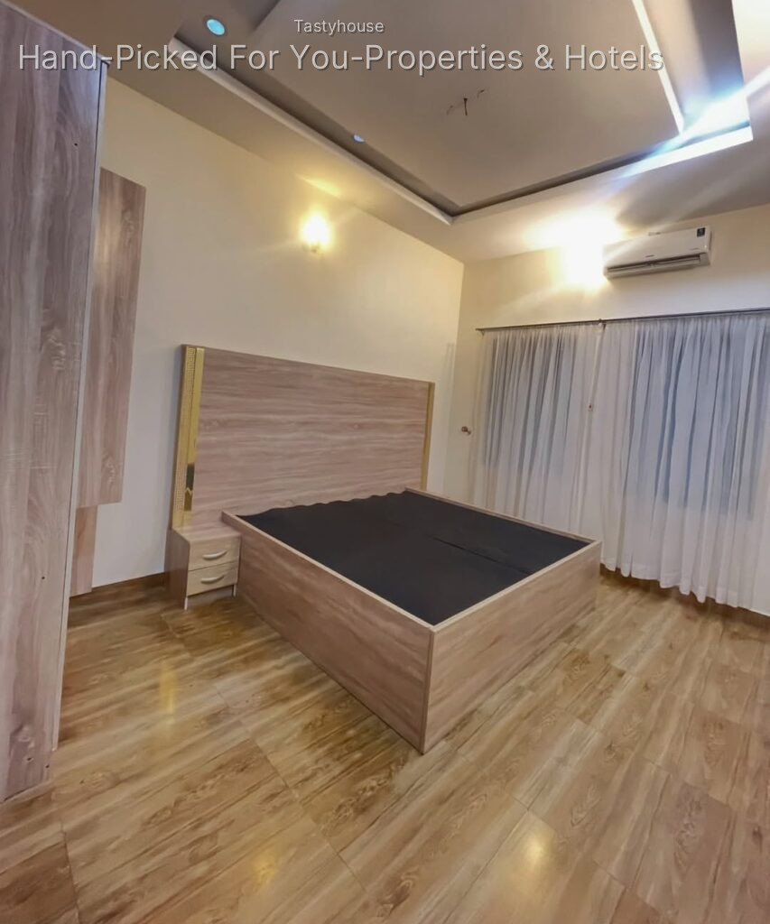 Contemporary 3Bedroom semi Furnished Bungalow