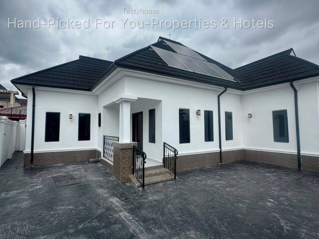 BRAND NEW 3 BEDROOM BUNGALOW