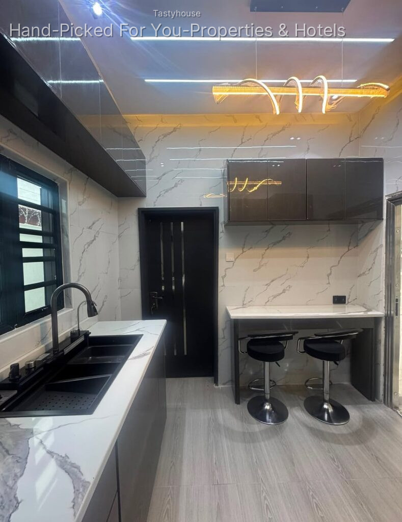 BRAND NEW 3 BEDROOM BUNGALOW