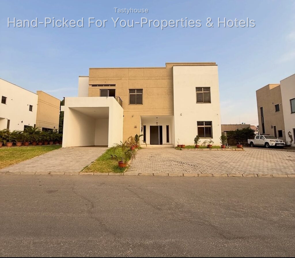 LUXURY 4 BEDROOM FULLY DETACHED DUPLEX + 2 BQ
