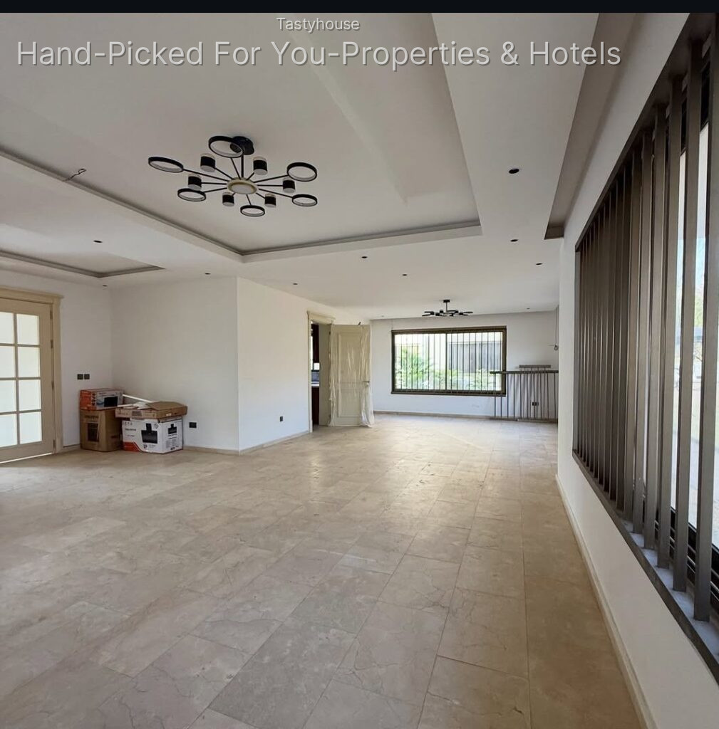LUXURY 4 BEDROOM FULLY DETACHED DUPLEX + 2 BQ