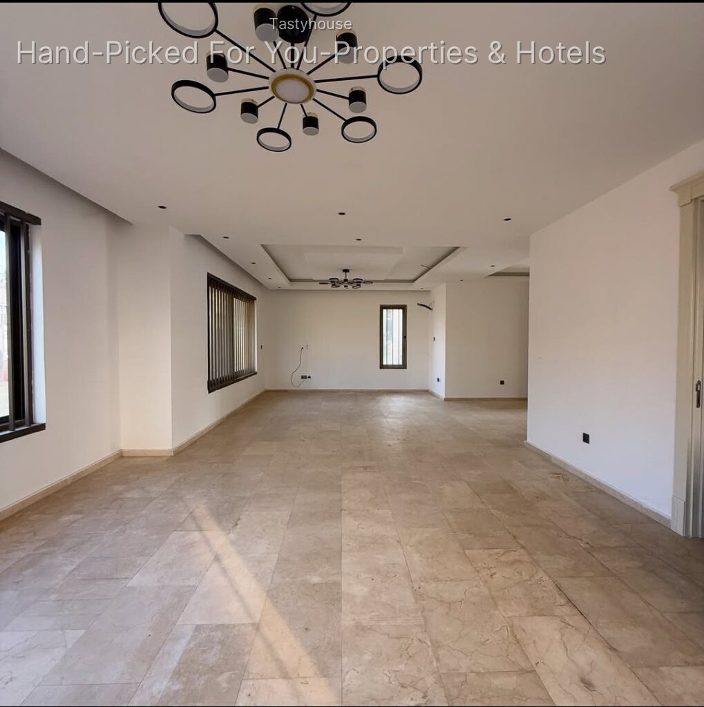 LUXURY 4 BEDROOM FULLY DETACHED DUPLEX + 2 BQ