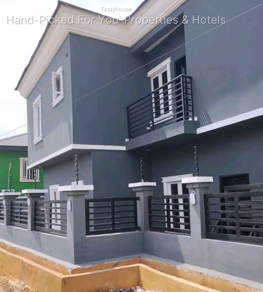 3 units of 2 bed and 2 units of mini flat
