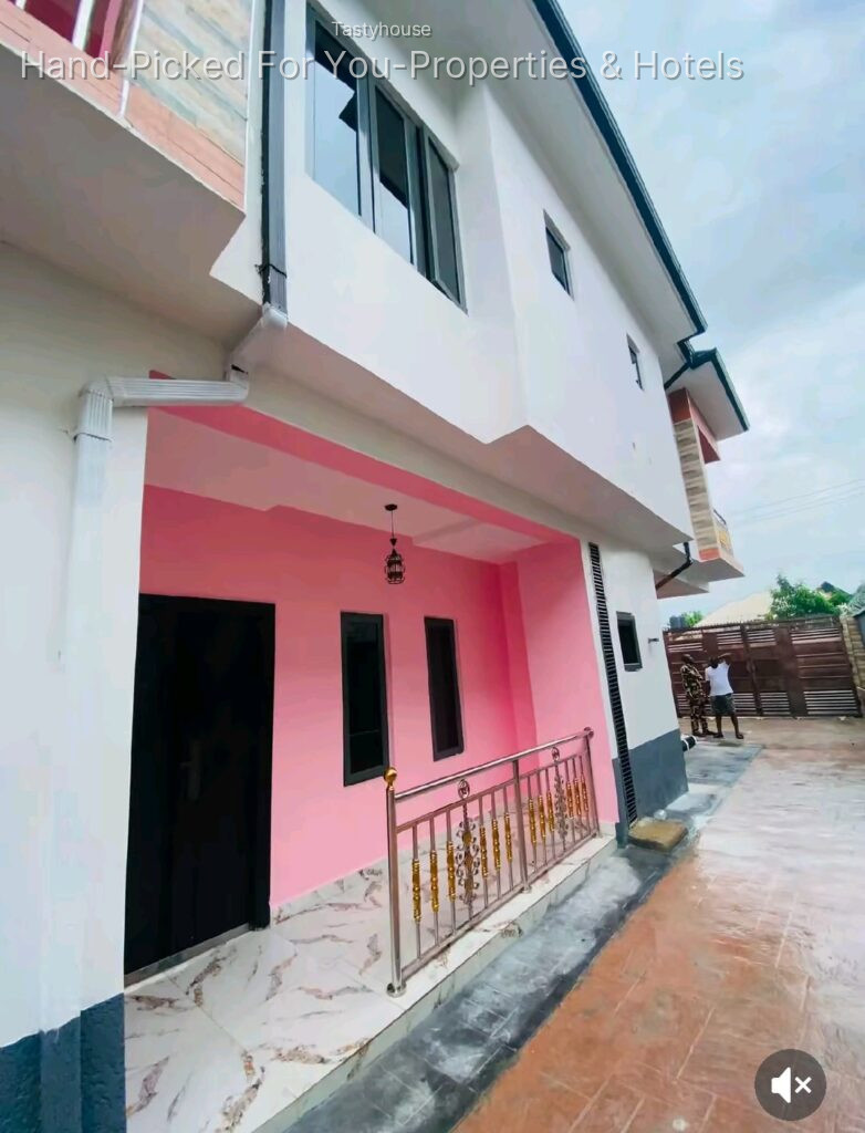 Standard Pop 2-Bedroom Terrace Duplex