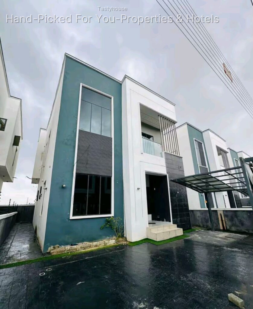 4-BEDROOM